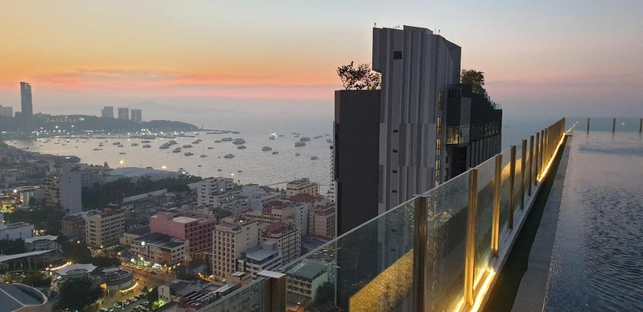 Base Central Pattaya Long Balcony King-Bed With Infinity Pool & Free Netflix! 外观 照片
