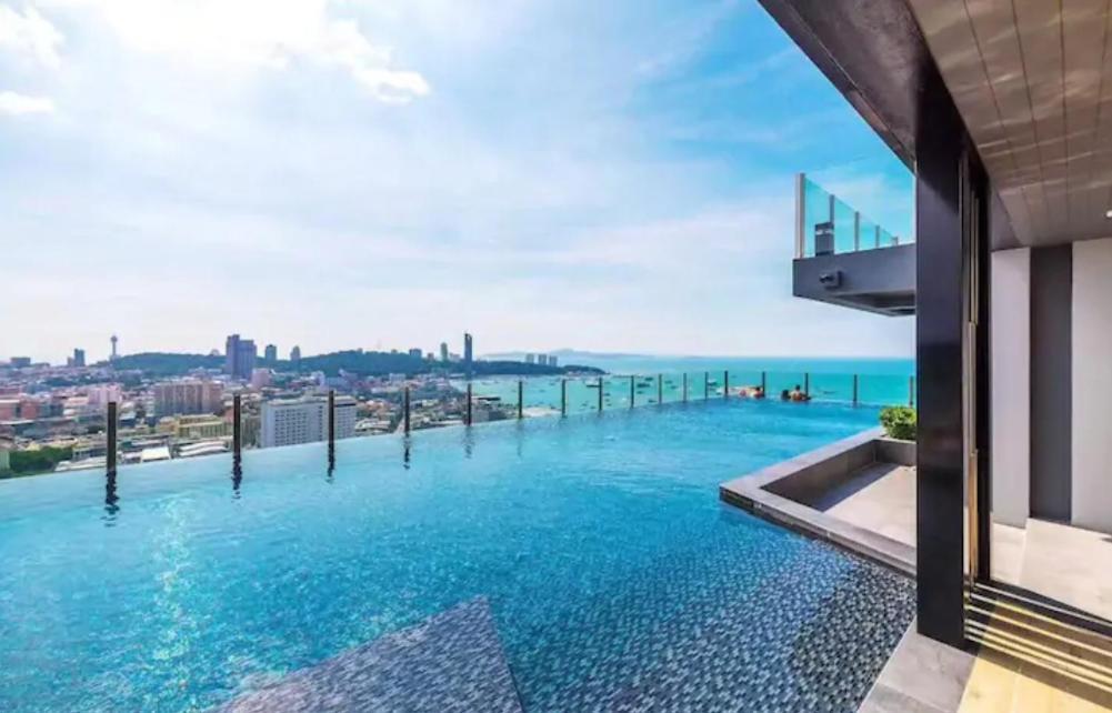 Base Central Pattaya Long Balcony King-Bed With Infinity Pool & Free Netflix! 外观 照片